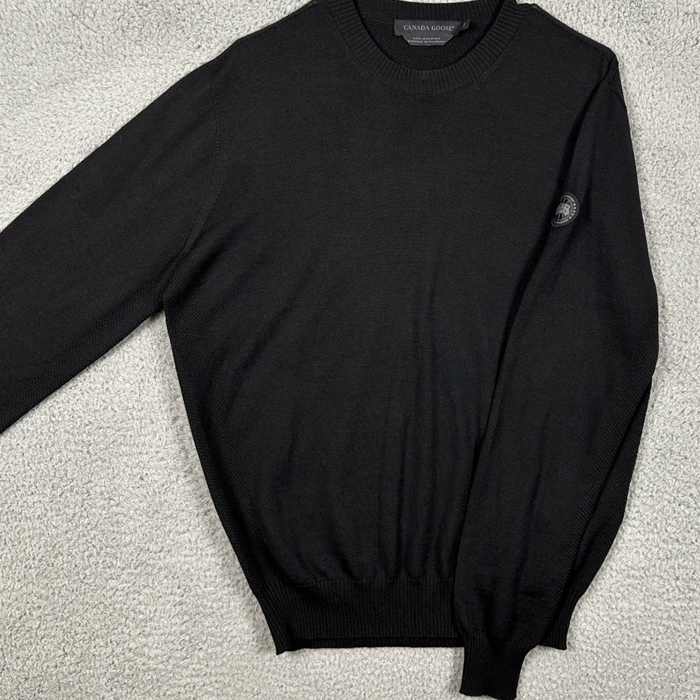 Canada Goose Merino Wool Sweater‎ Crew Neck Mens Medium Black Long Sleeve Logo
